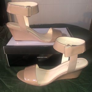 NWOT Size 11 NINE WEST WEDGE